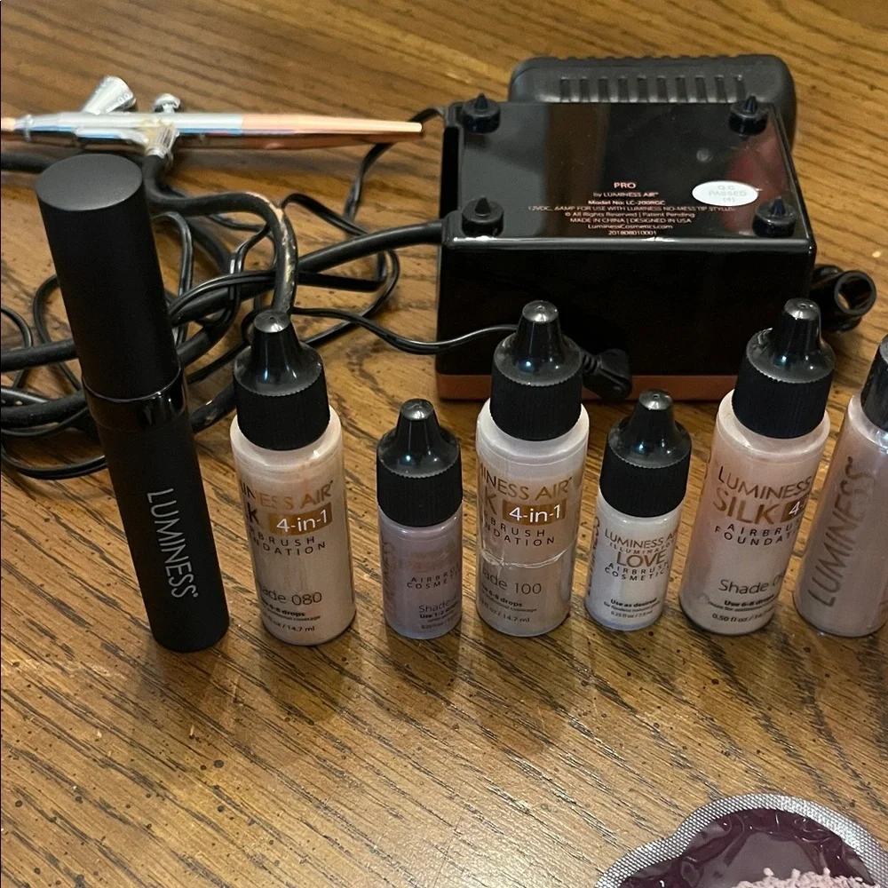 Luminess Airbrush‎ Makeup System